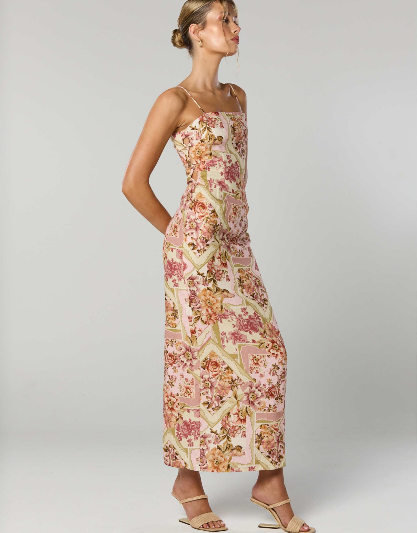 Winona - Vaughn Midi Dress