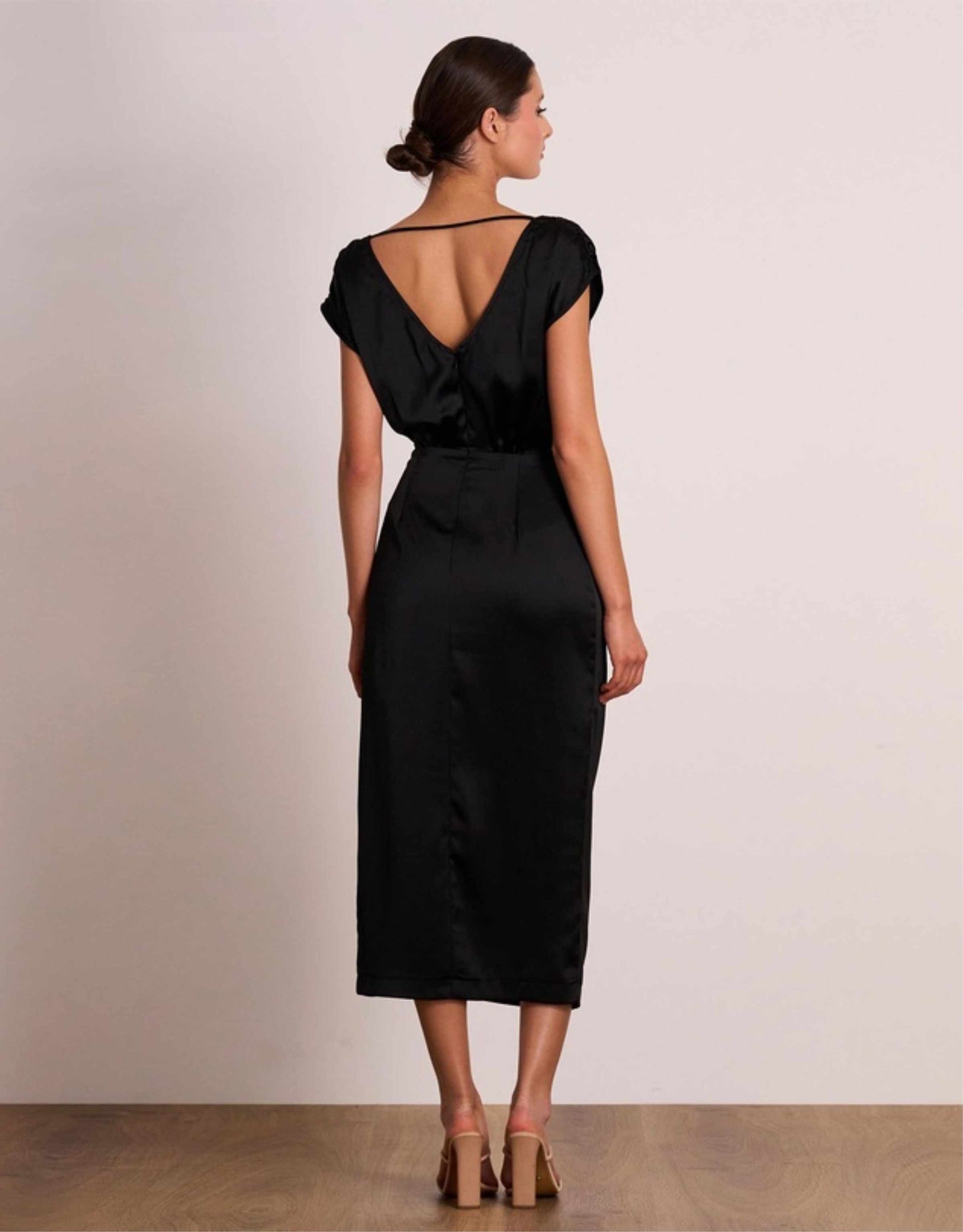 Pasduchas - Luminous Wrap Midi Dress, Black