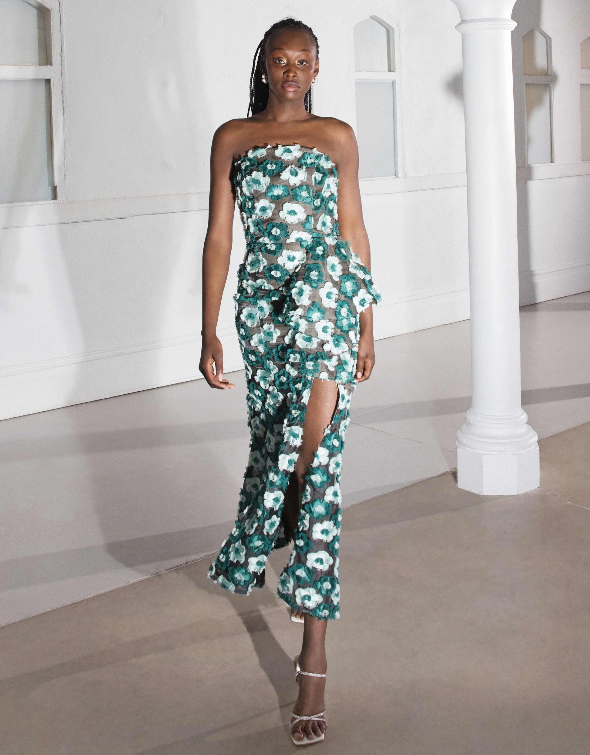 georgina maxi dress elliatt ELLIATT Georgina Maxi Dress - Multi